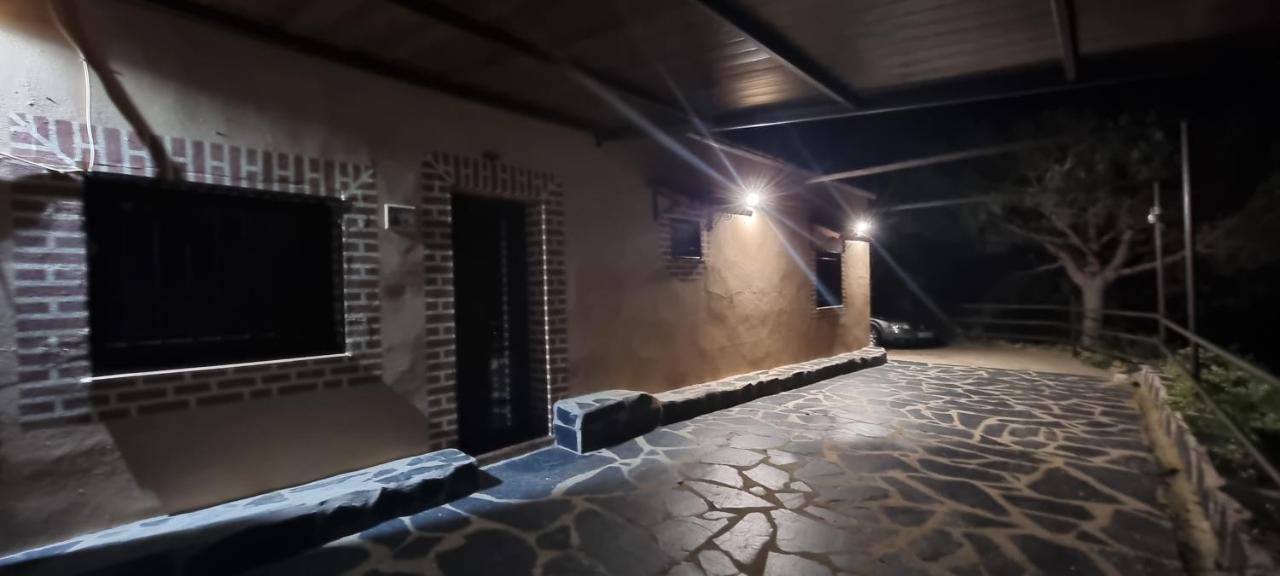 Apartamento Turistico "El Rincon De La Pernila" 瓜达卢佩 外观 照片