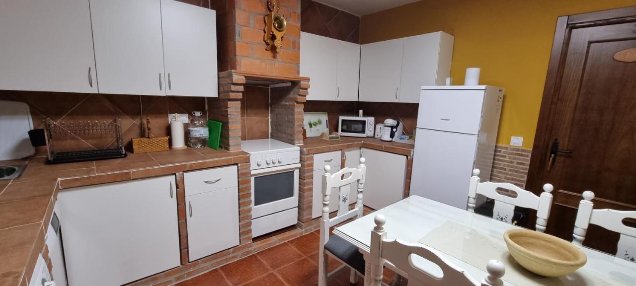 Apartamento Turistico "El Rincon De La Pernila" 瓜达卢佩 外观 照片